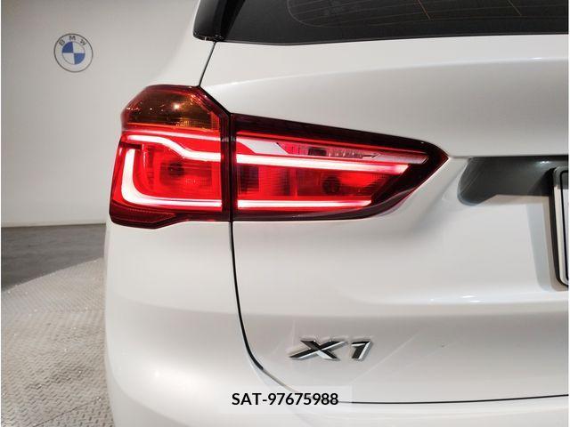 Bmw X1 2018-12 330865-17