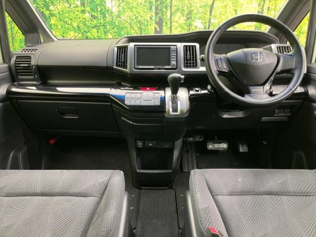 Honda e 2010-01 191466-1