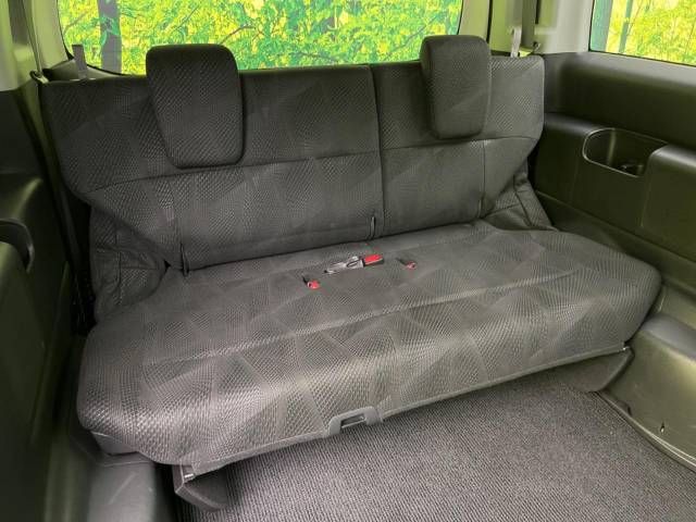 Honda e 2010-01 191466-10