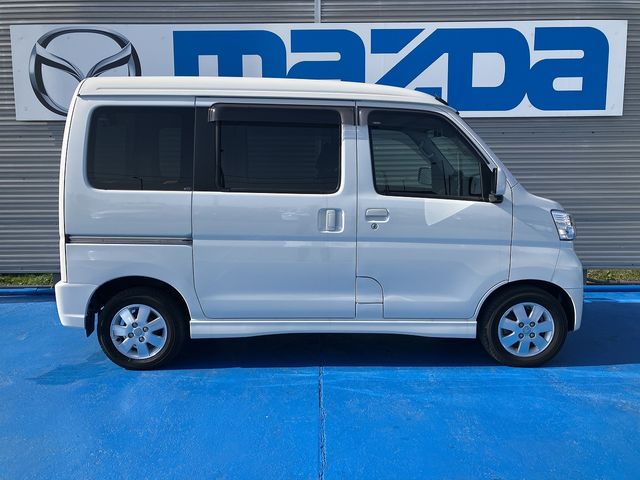 Daihatsu ATRAI WAGON 2020-11 181147-4