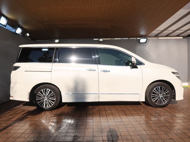 Nissan ELGRAND 2018-11 193475-7