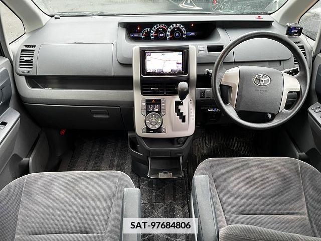 Toyota VOXY 2009-07 376433-1