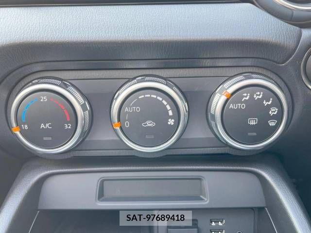 Mazda ROADSTER 2015-05 215708-6