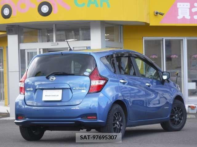 Nissan NOTE 2018-12 378135-1