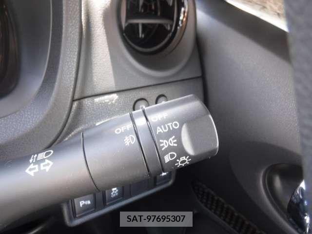 Nissan NOTE 2018-12 378135-7