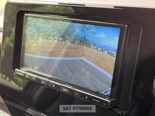 Toyota NOAH 2023-04 209595-3