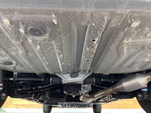 Toyota NOAH 2023-04 209595-19