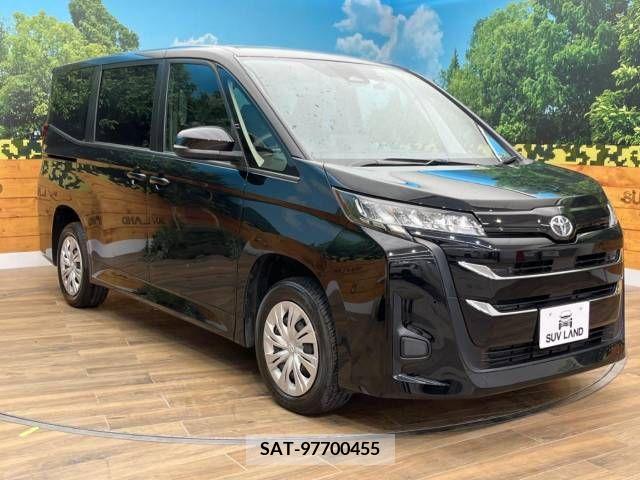 Toyota NOAH 2023-04 209595-16