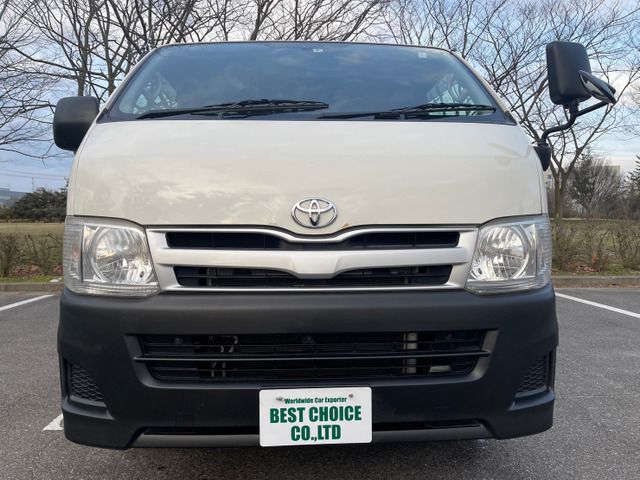 Toyota REGIUSACE VAN 2010-11 1127-5