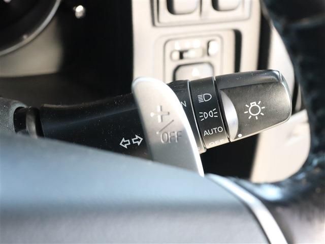 Mitsubishi DELICA D5 2013-11 28808-13