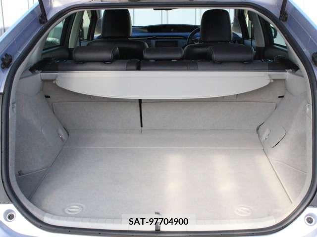Toyota PRIUS 2015-03 216014-10