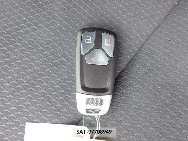 Audi Q5 2021-09 356606-29