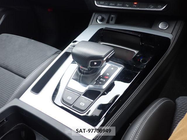 Audi Q5 2021-09 356606-16
