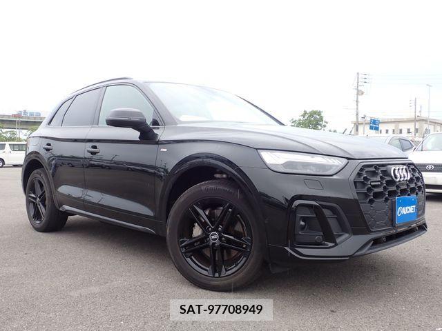 Audi Q5 2021-09 356606-0