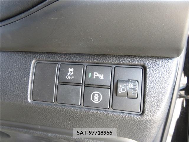 Honda VEZEL 2021-09 355023-10