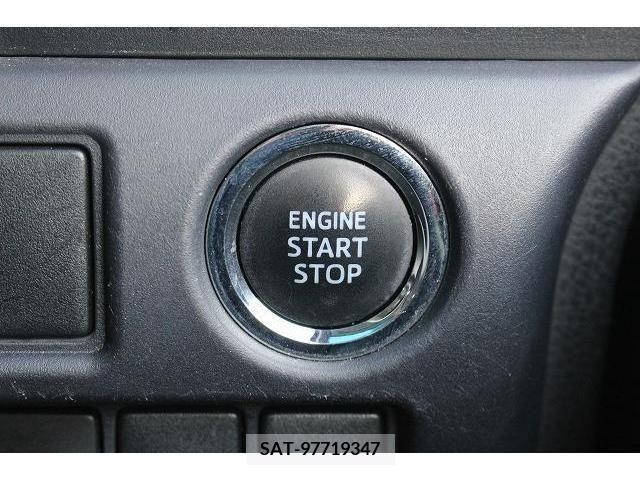 Toyota VOXY 2014-06 220411-5