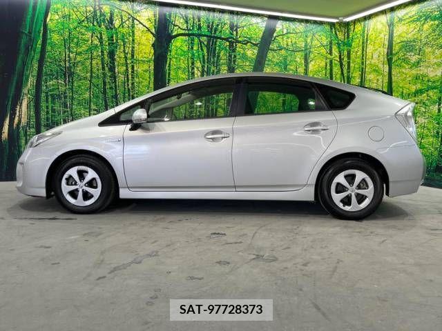 Toyota PRIUS 2013-12 351399-14
