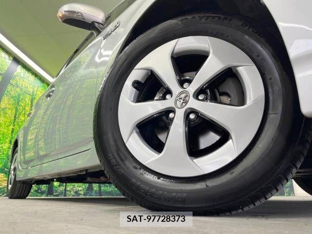 Toyota PRIUS 2013-12 351399-10