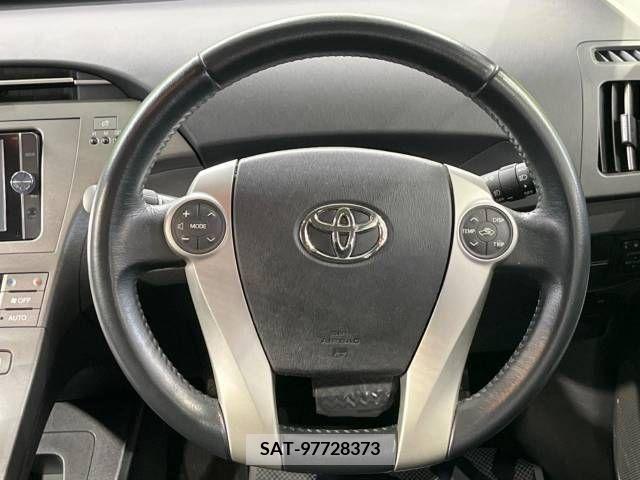 Toyota PRIUS 2013-12 351399-8