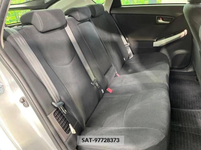 Toyota PRIUS 2013-12 351399-6