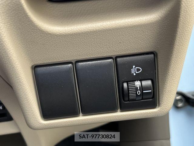 Suzuki ALTO 2012-01 304952-15