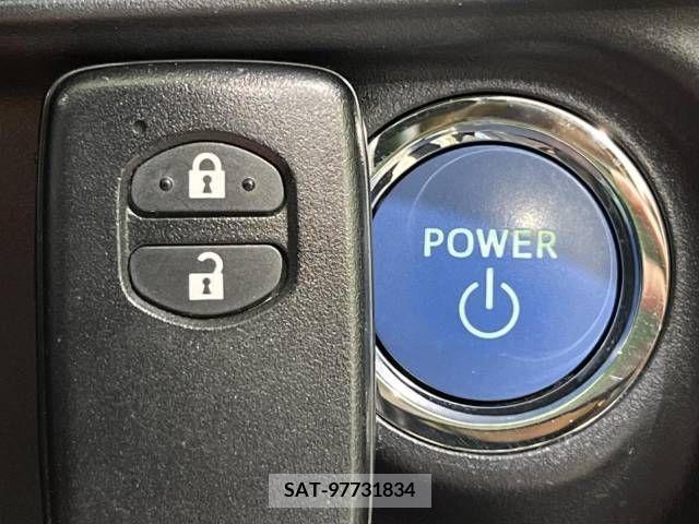 Toyota AQUA 2017-11 292018-7