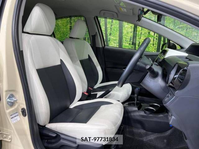 Toyota AQUA 2017-11 292018-8
