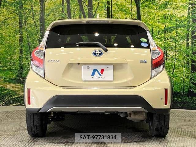 Toyota AQUA 2017-11 292018-15