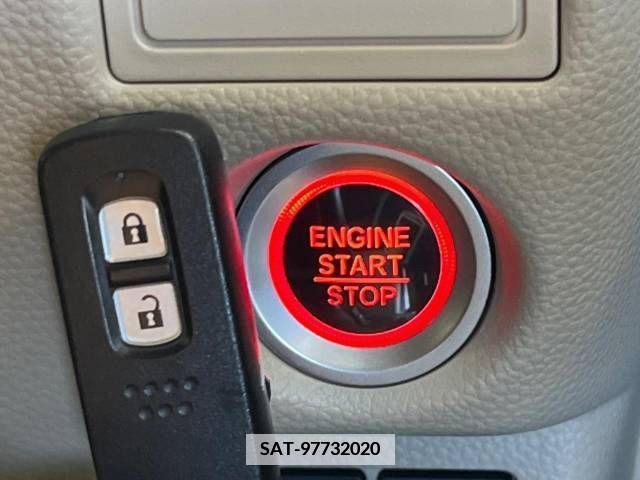 Honda N BOX 2019-05 337891-7
