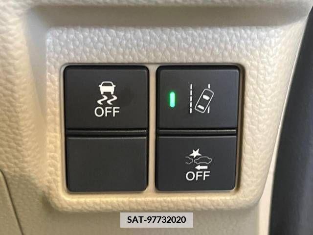 Honda N BOX 2019-05 337891-6