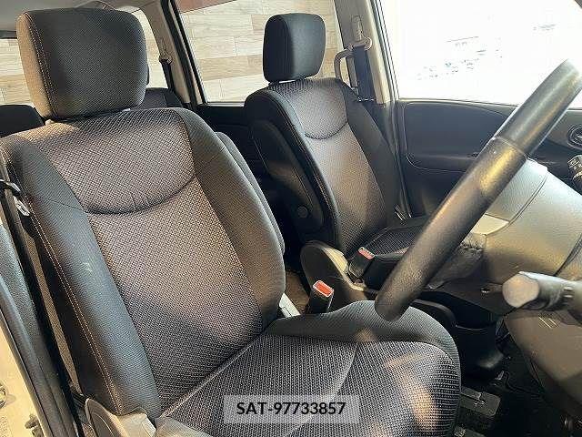 Nissan SERENA 2011-07 373069-7
