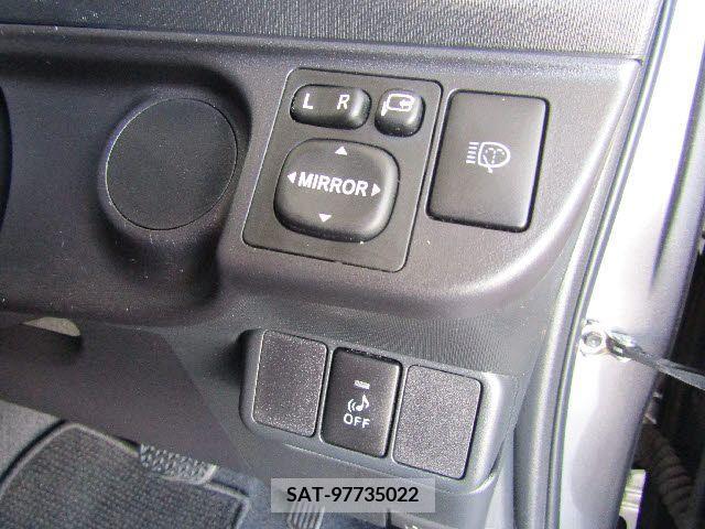 Toyota AQUA 2013-11 218308-16