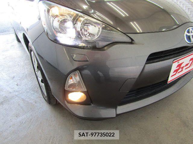Toyota AQUA 2013-11 218308-17