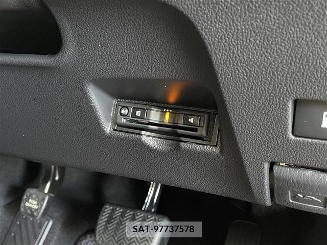 Toyota PRIUS 2020-02 322470-21