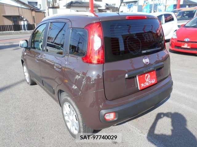 Fiat PANDA 2014-02 200586-1
