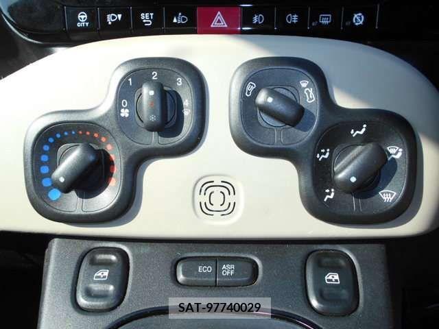 Fiat PANDA 2014-02 200586-15