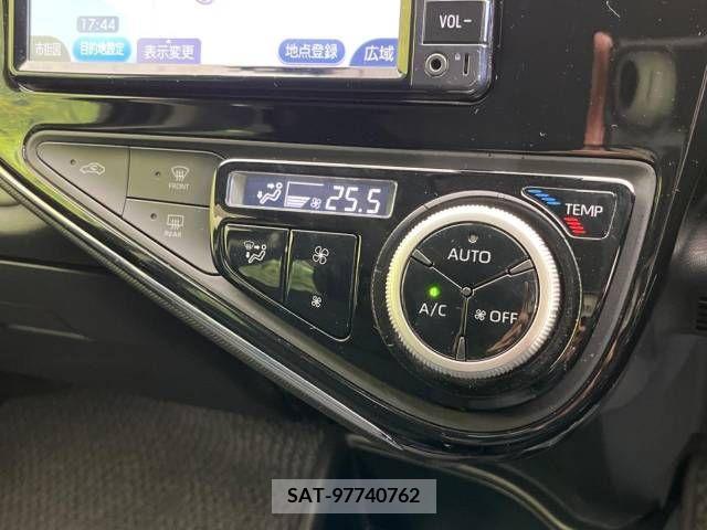 Toyota AQUA 2017-06 260521-6