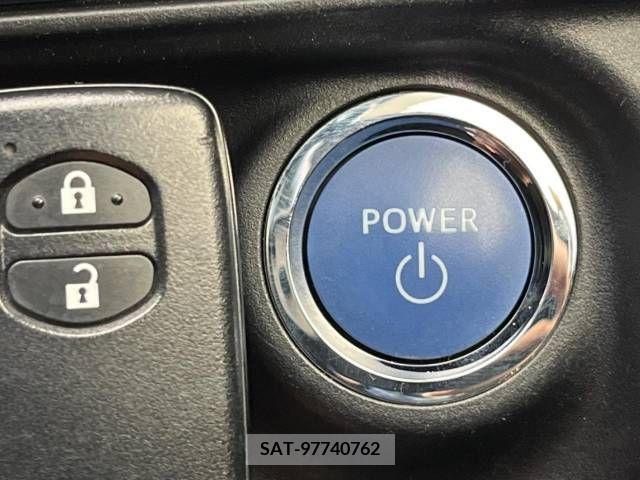 Toyota AQUA 2017-06 260521-7