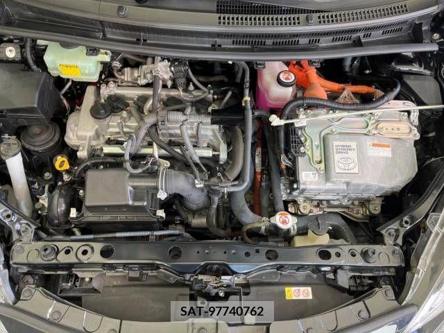 Toyota AQUA 2017-06 260521-18