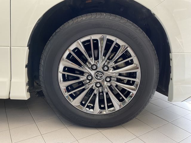 Toyota ALPHARD HYBRID 2018-05 19579-29