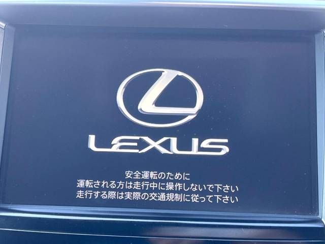 Lexus LS 2009-11 181118-5
