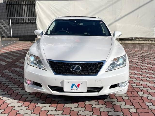Lexus LS 2009-11 181118-14