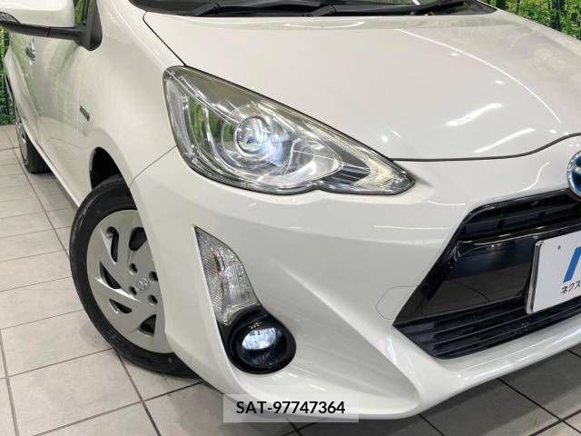 Toyota AQUA 2016-08 348695-12