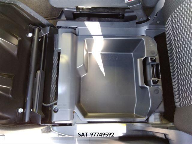 Daihatsu WAKE 2020-04 290101-12