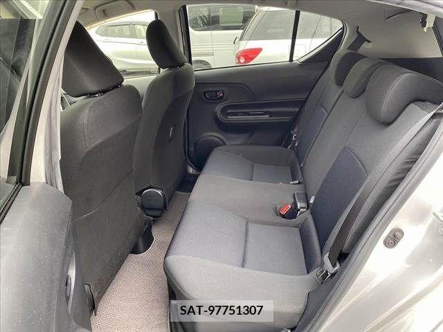Toyota AQUA 2017-03 291914-18