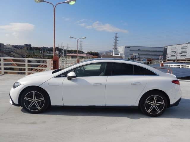Mercedes Benz EQE 2022-11 185412-8