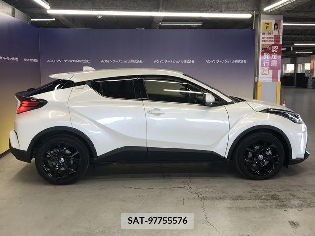 Toyota C-HR 2021-03 295849-10