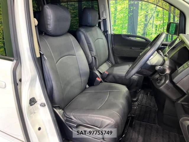Nissan SERENA 2009-06 393882-8