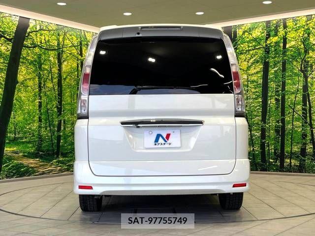 Nissan SERENA 2009-06 393882-16