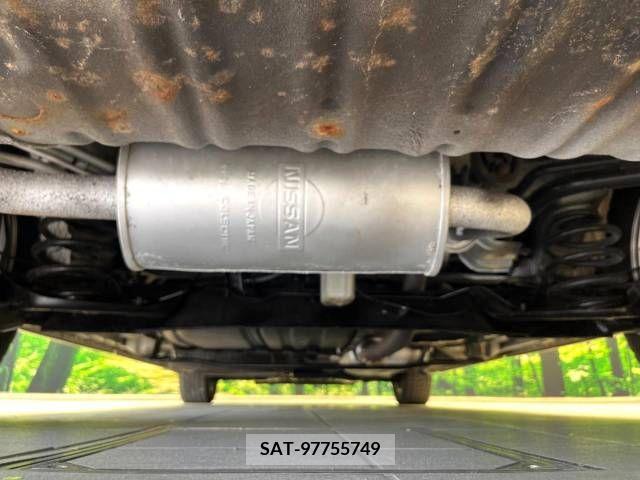Nissan SERENA 2009-06 393882-19